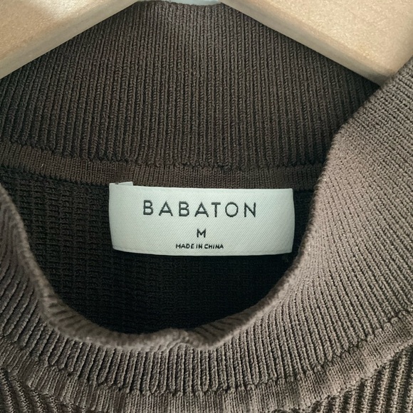 Aritzia Babaton Sculpt Knit Halter Top 5 items for 30$ - Picture 4 of 6